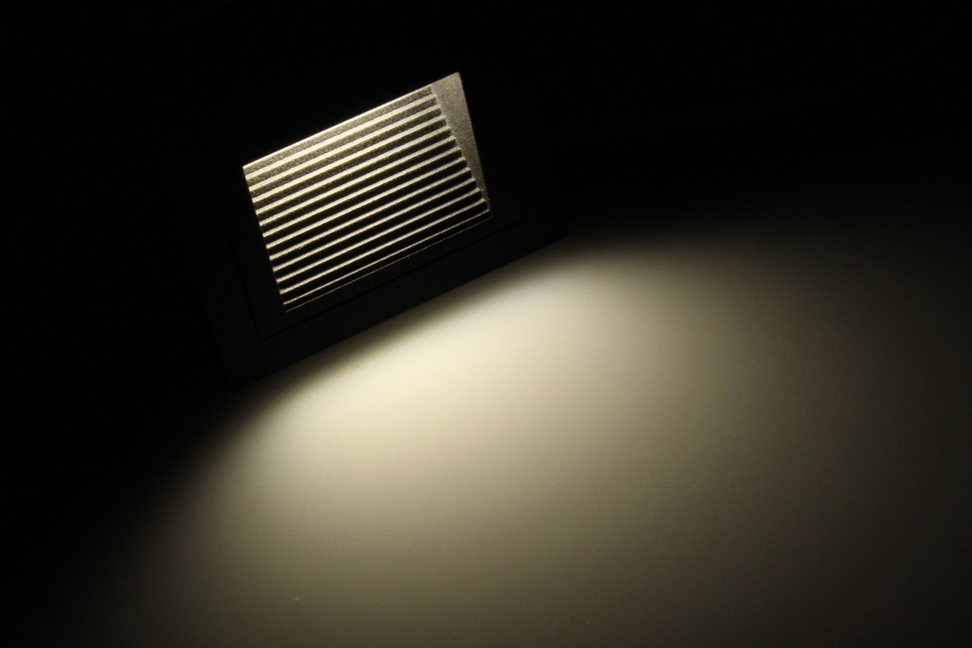 LED vestavné svítidlo PIR-LOPEN-B-IP65 černé Denní bílá