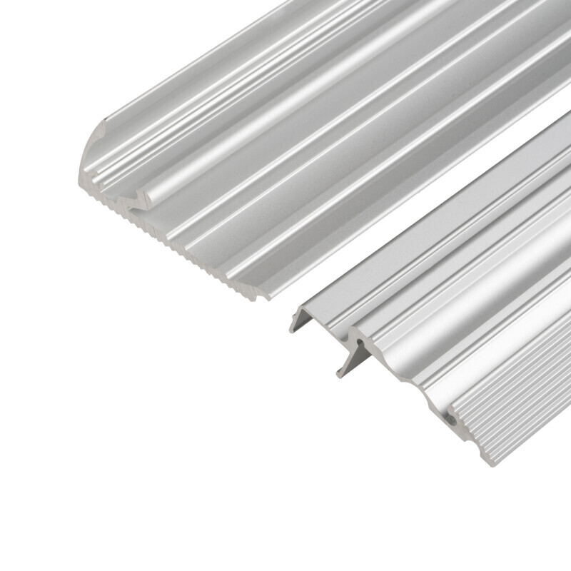 LED profil ST2 stříbrný schodišťový