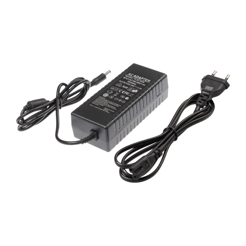 LED zdroj 24V 84W zásuvkový