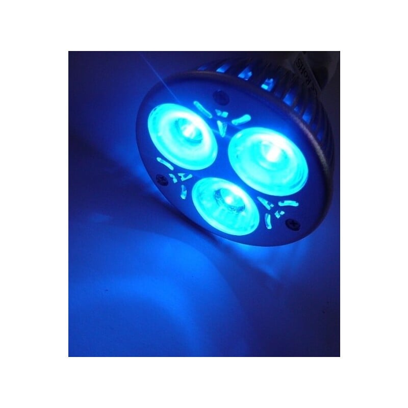 Barevná LED žárovka GU10 3x1W60