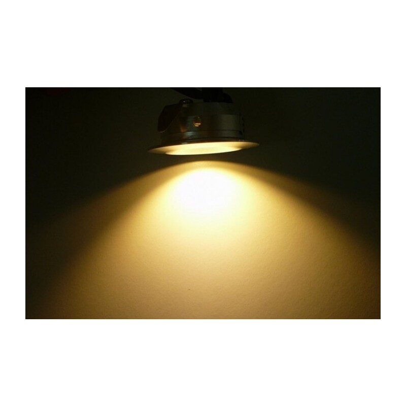 LED svítidlo TLZ-C3W-120
