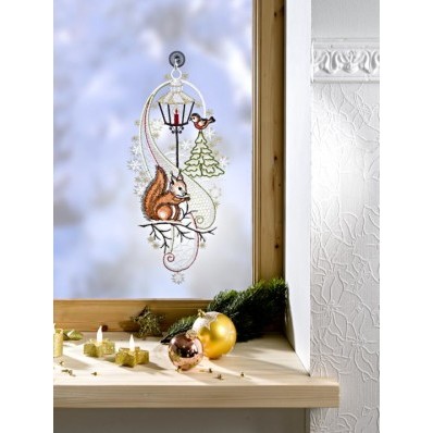 Okenná dekorácia "Veverička"
