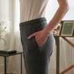 Meltonové kalhoty se zúženými konci nohavic