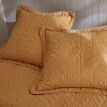 Cuvertură de pat matlasată de culoare solidă cu design geometric