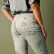 Pantaloni chino cu model cașmir