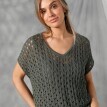 Koronkowy sweter z dekoltem w szpic