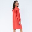 Jednobarevné rovné šaty z recyklovaného polyesteru