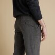Sztruksowe spodnie z elastyczną talią