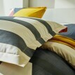 Bavlnená posteľná bielizeň Charli s geometrickým vzorom