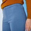 Pantaloni modelatori cu talie elastică și efect de burtă plată