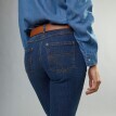 Strečové rovné džíny, střední výška postavy