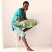 Gaia pizsama tunikával és 3/4-es nadrággal, nyomtatott mintával