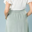Jednobarevná midi sukně s knoflíky, pro malou postavu