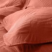 Prošívaný přehoz na postel s optickým efektem "listů"