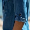 Lehká džínová košile s rukávy na ohrnutí
