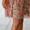 Rozkloszowana krótka spódnica z kwiatowym nadrukiem