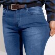 Super strečové džínsy