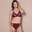 Biustonosz Confidence Lingerie® "Caminata" z haftem, bez fiszbin