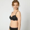 Vystužená podprsenka Ambato Confidence Lingerie® zo strečovej čipky, s kosticami