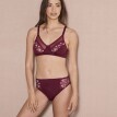 Chiloți clasici "Caminata" de la Confidence Lingerie® în microfibră cu broderie