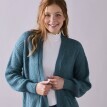 Cardigan fără închidere, model simplu tricotat