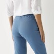 Pantaloni modelatori cu talie elastică și efect de burtă plată