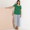 Tricou cu gât rotund și macramé