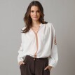 Oversize halenka s vyšívanými detaily