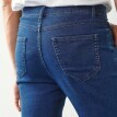 Rovné džínsy s 5 vreckami zo strečového denimu, ak meriate menej ako 170 cm, vnútorná dĺžka nohavíc 72 cm