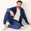 Mikina s kapucňou, zipsovým stojačikom a kontrastnými detailmi