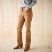 Bootcut nohavice s našitými vreckami