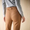 Bootcut nohavice s našitými vreckami