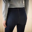 Bootcut kalhoty s našitými kapsami