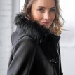 Jednofarebný kabát duffle-coat s kapucňou