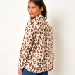 Košilová halenka s leopardím vzorem
