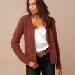Cardigan scurt tricotat cu fire pufoase și metalice