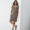 Jednofarebné krátke džersejové šaty