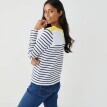Pruhované tričko s dlhými rukávmi