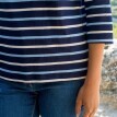 Proužkované tričko s
3/4 rukávy