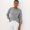 Pulovr s lodičkovým výstřihem a 7/8 rukávy