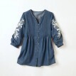 Tunika se sámky, denimová s výšivkou