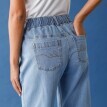 Pohodlné strečové džínsy mom s pružným pásom