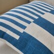 Polštář s pruhovaným potiskem