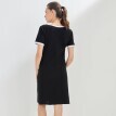 Jednofarebné krátke džersejové šaty