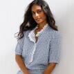 Mušelínová kockovaná blúzka s  krátkymi rukávmi