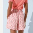 Vzdušné široké šortky s mašlí v pase a s potiskem