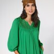 Krepónová jednofarebná blúzka s macramé a 3/4 rukávmi