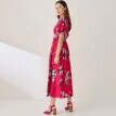 Dlhé šaty s potlačou a rozšírenými rukávmi