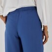 Pantaloni 7/8 de culoare uni cu talie elastică