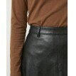 Rozšířená midi sukně z lesklké koženky